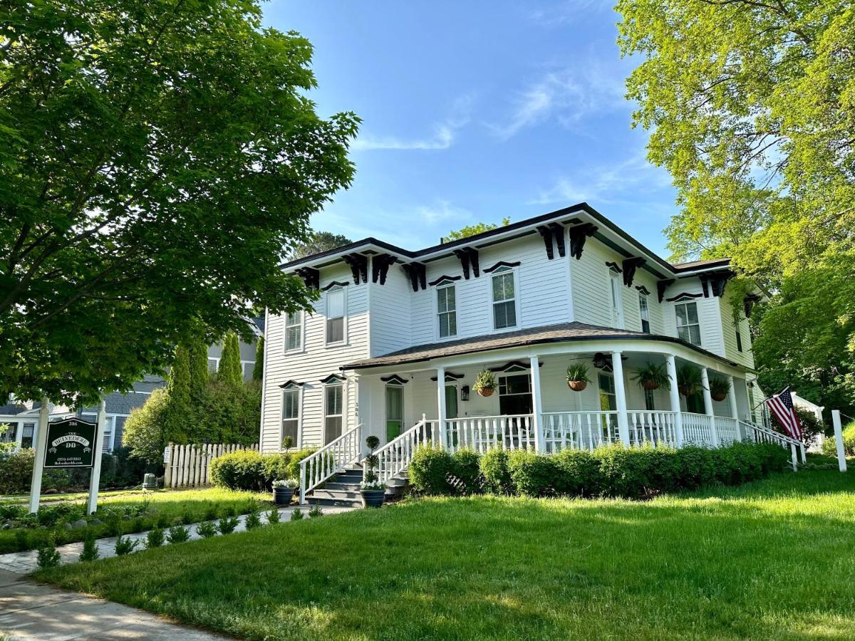 The Belvedere B&B Charlevoix Buitenkant foto